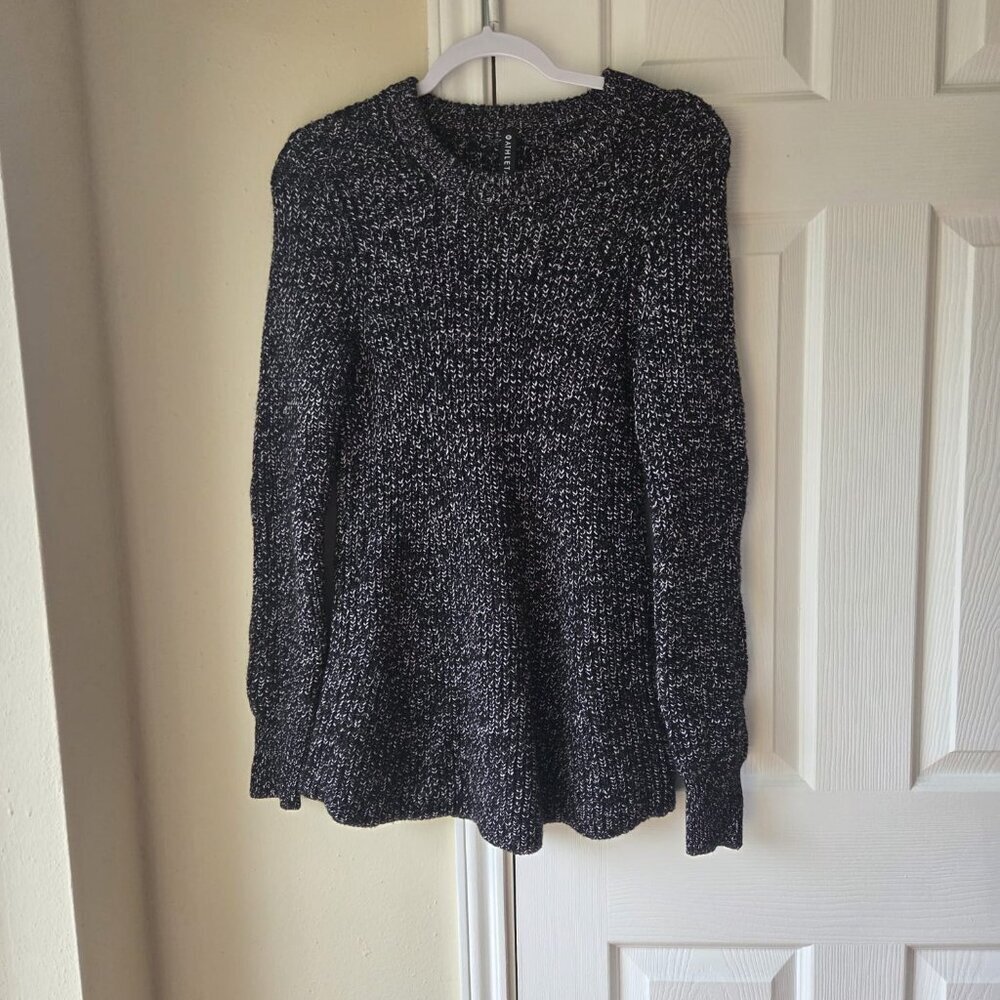 Athleta Sweater S Sierra Crew Black Wool Nwot